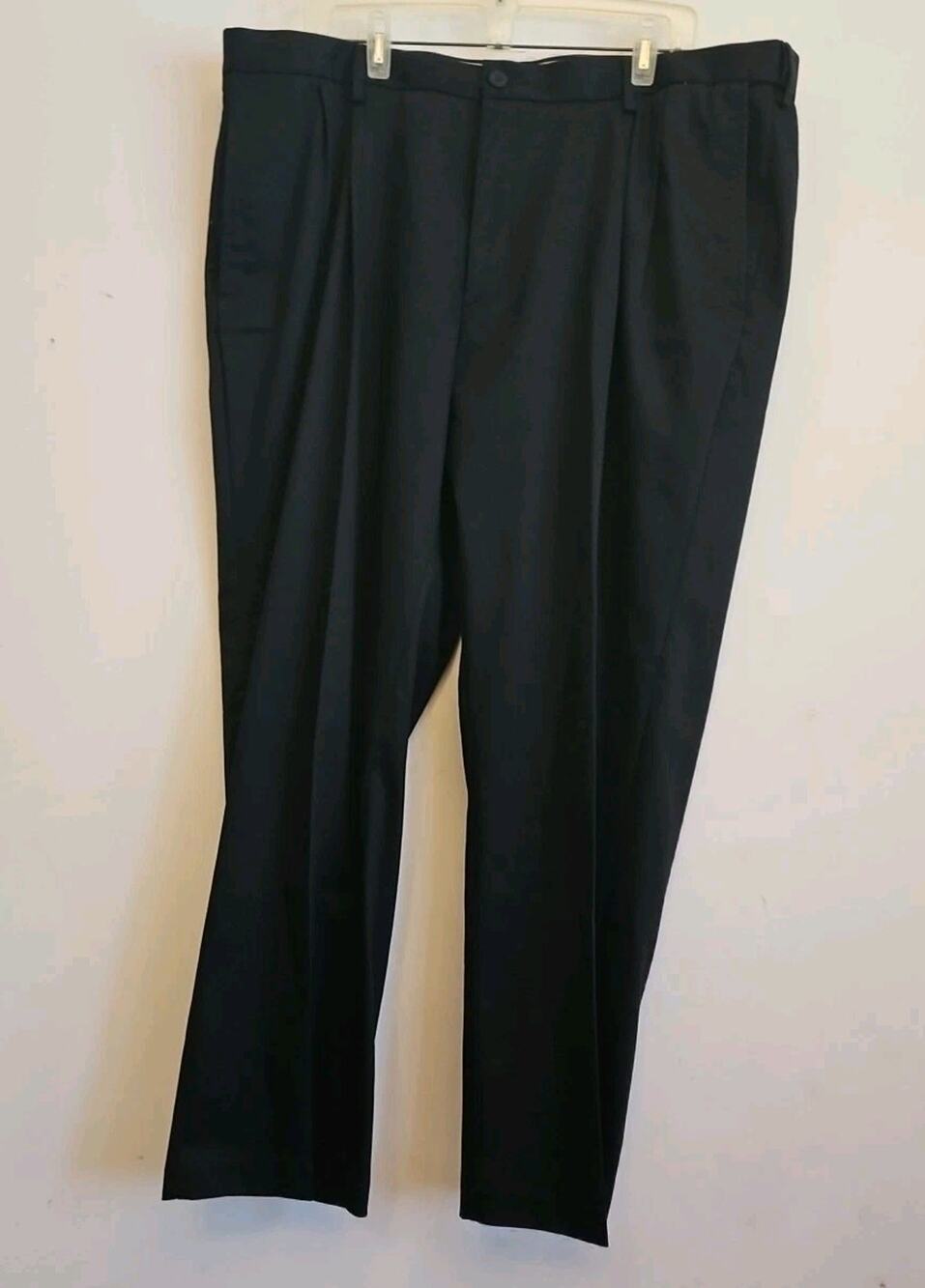 Haggar Pants Men's Sz 42X29 Premium No Iron Khaki Classic Fit Chino Black